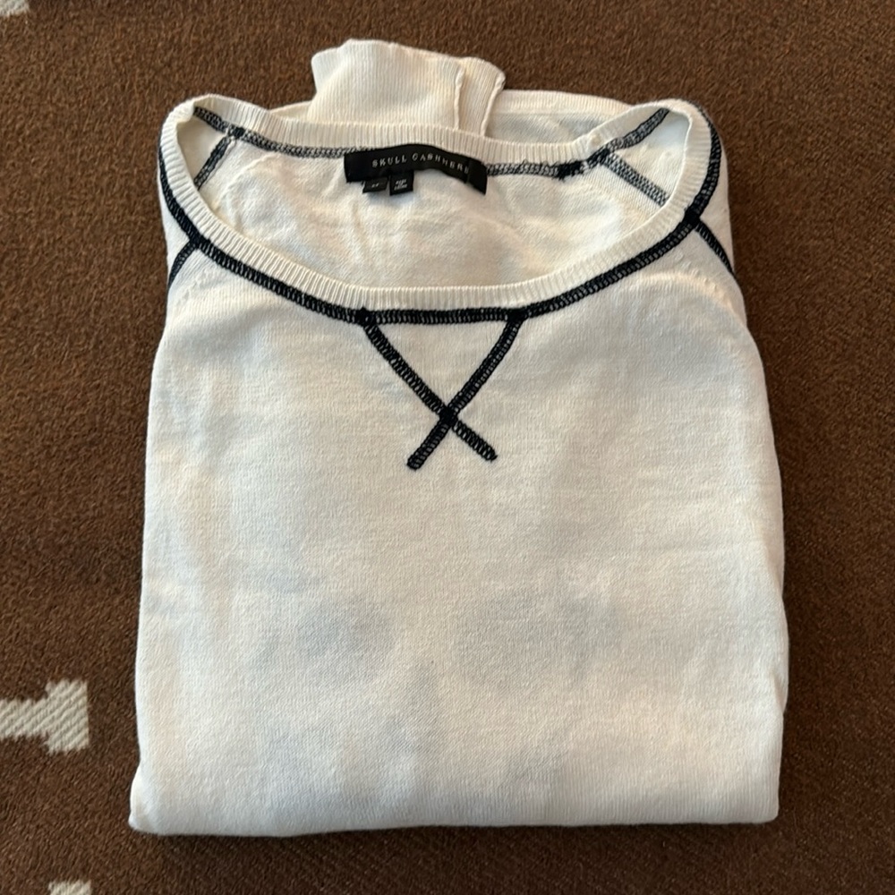 Skull Cashmere Skull Back Sweater